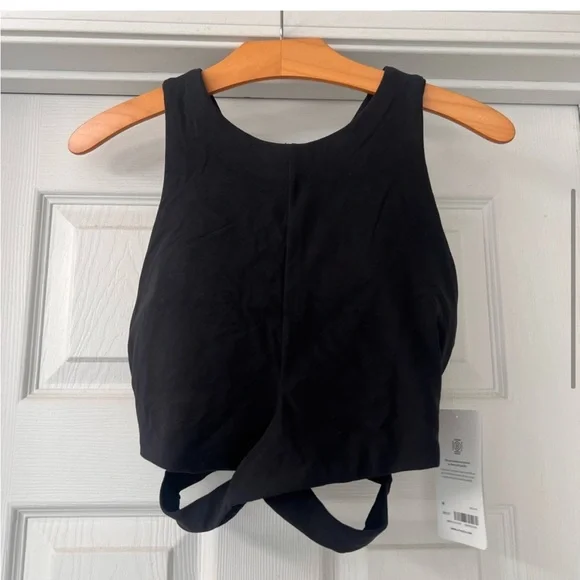 NWT Athleta Black Cut Out Conscious Crop - Picture 4 of 8